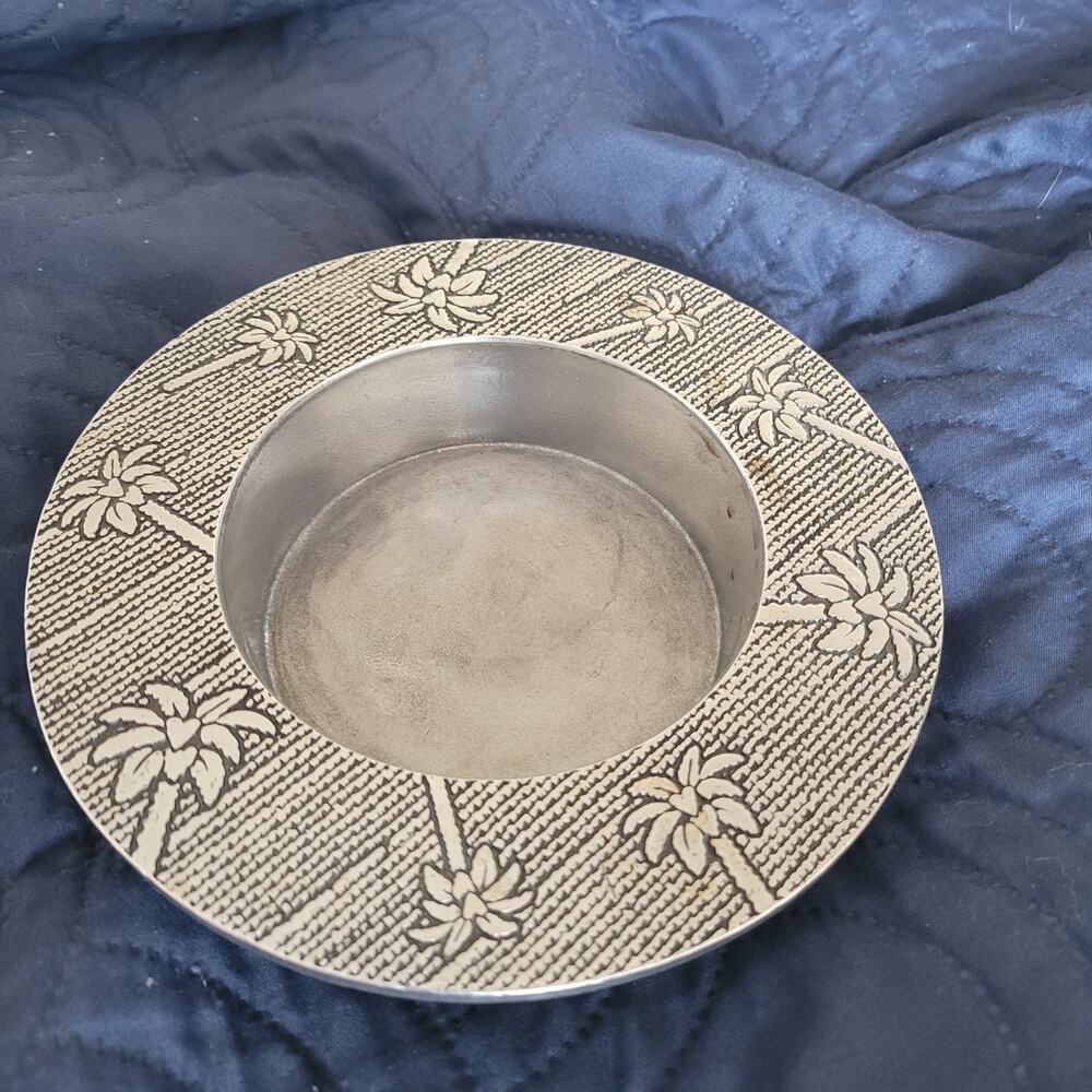 Palm Tree Pattern Wilton Co.‎ Heavy Metal Bottle Coaster, Trinket Dish, Wine